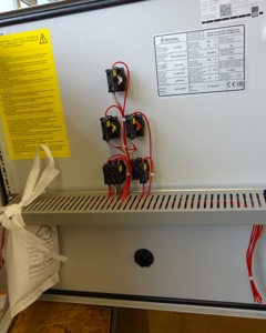 Contr cabinet manure removal / Kraemooshof